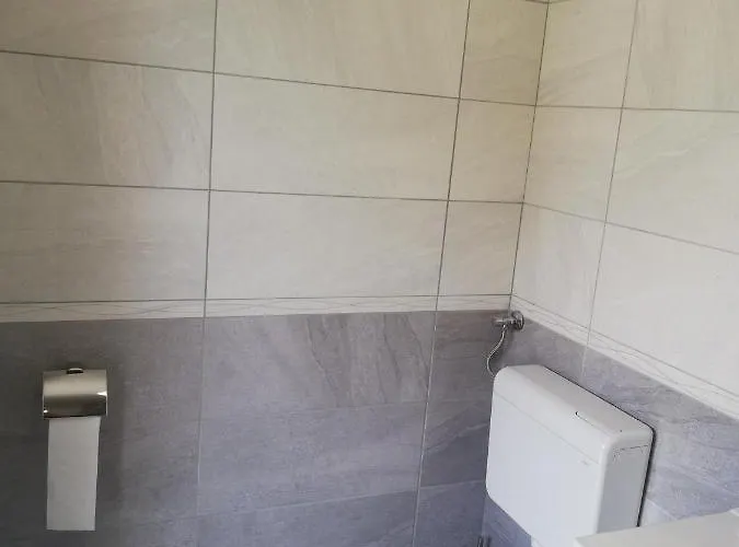 בית אירוח Soba Pri Bregarju *