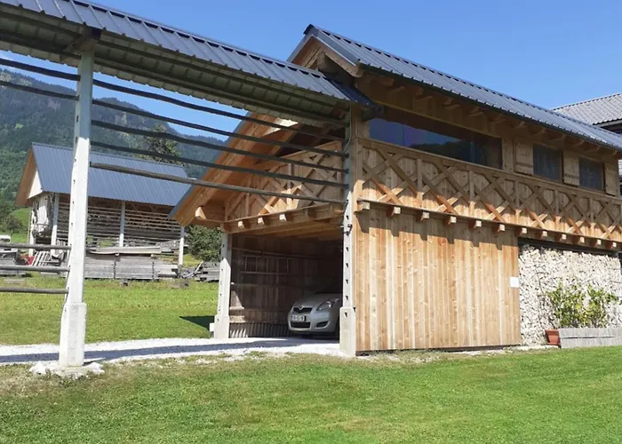 Soba Pri Bregarju منزل للإقامة