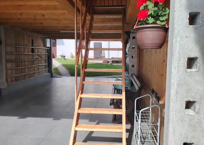 Soba Pri Bregarju منزل للإقامة بوينج